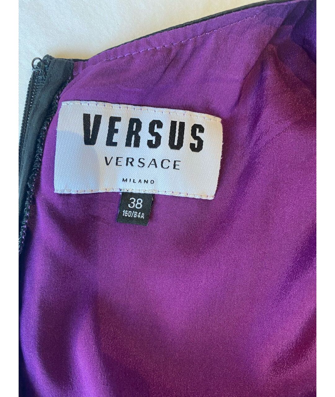 VERSUS VERSACE Черное шелковое коктейльное платье, фото 3