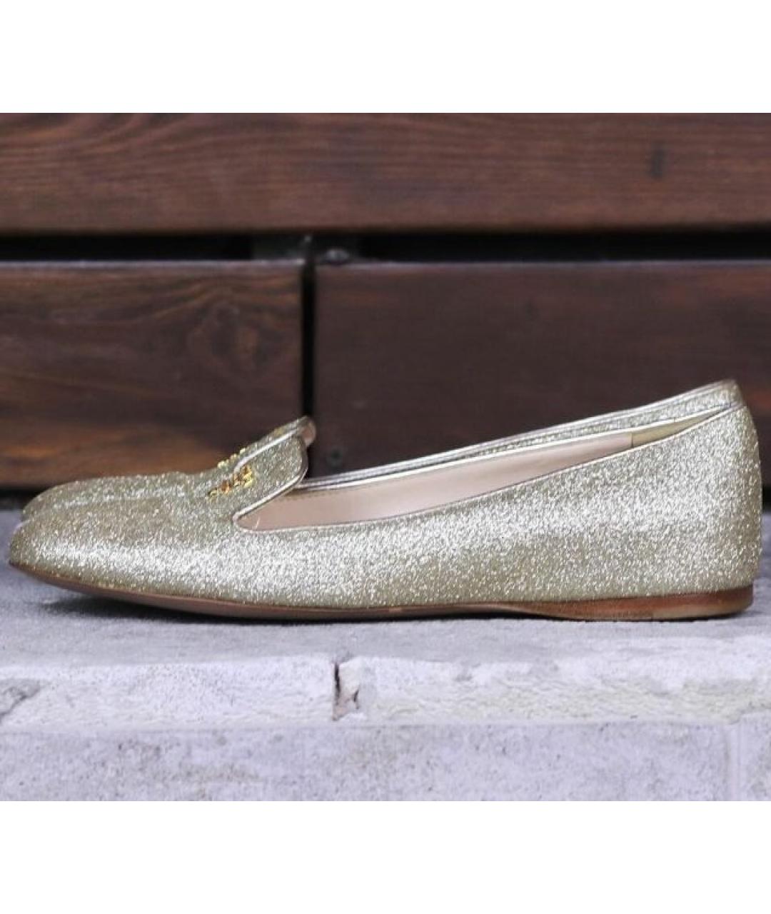 PRADA Золотые кожаные лоферы, фото 5