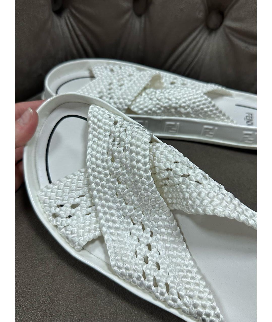 FENDI Белые шлепанцы, фото 4