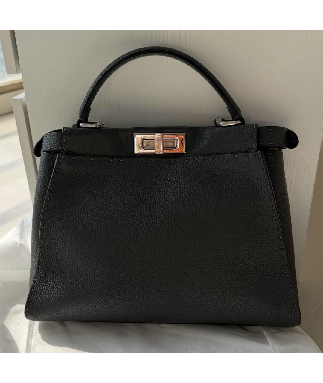 FENDI Черная кожаная сумка с короткими ручками, фото 9