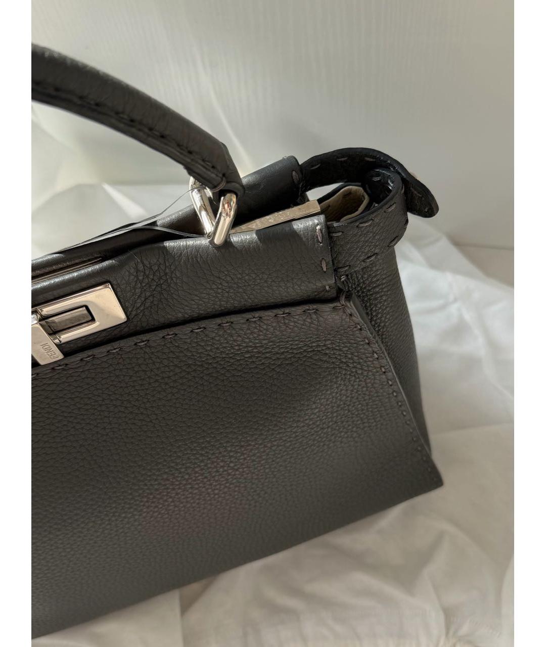 FENDI Черная кожаная сумка с короткими ручками, фото 6