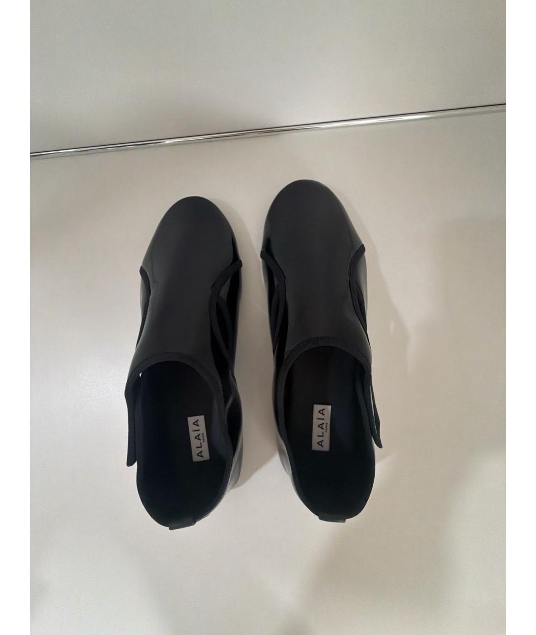 ALAIA Черные балетки из лакированной кожи, фото 5
