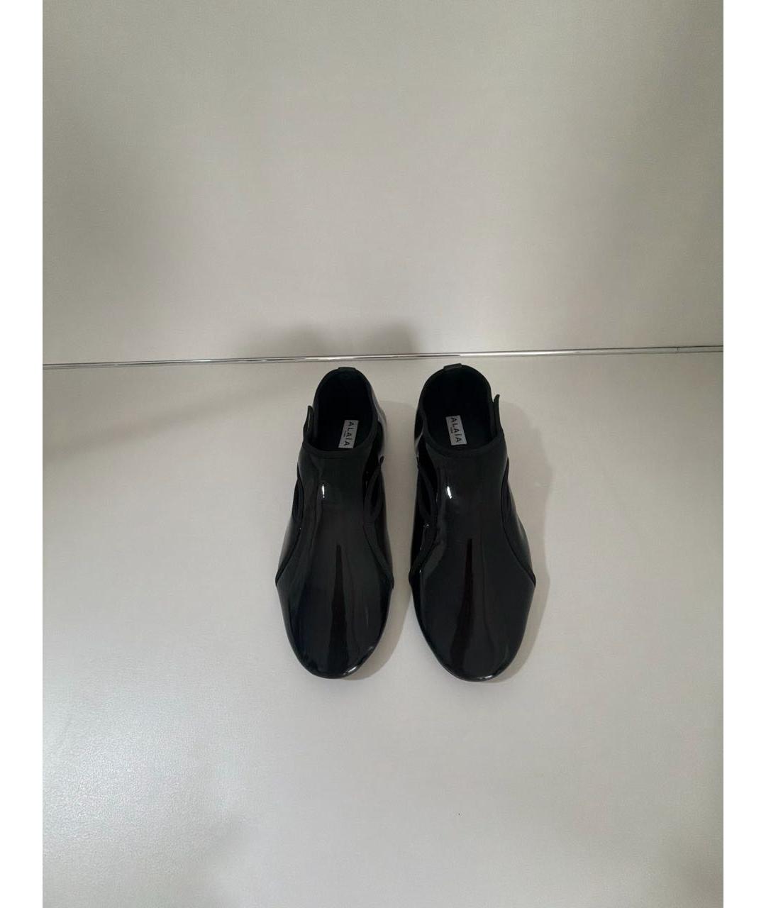 ALAIA Черные балетки из лакированной кожи, фото 2