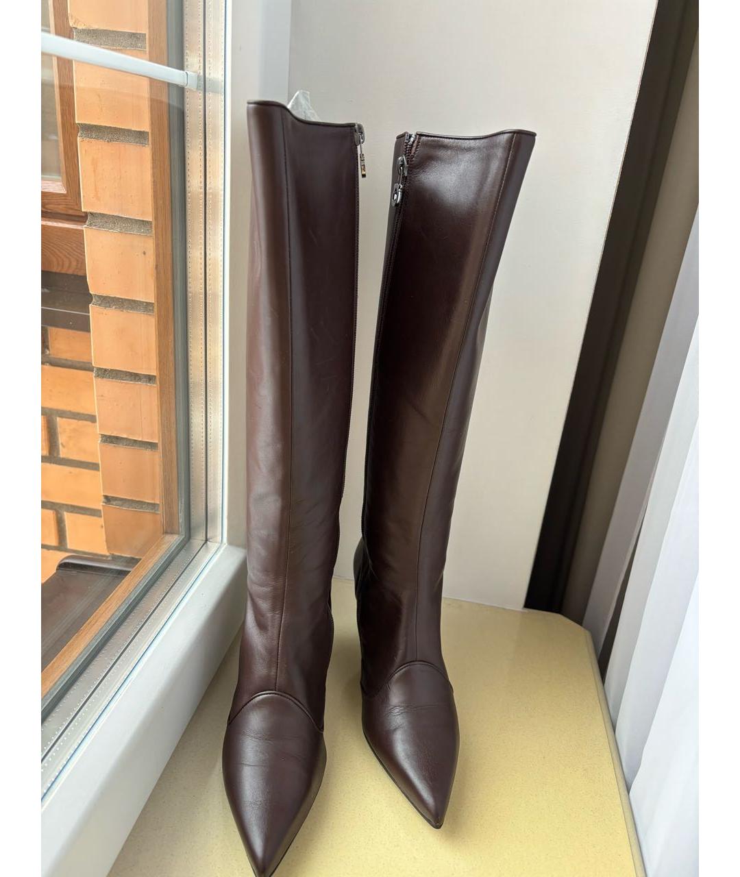 FERRAGAMO Коричневые кожаные сапоги, фото 2