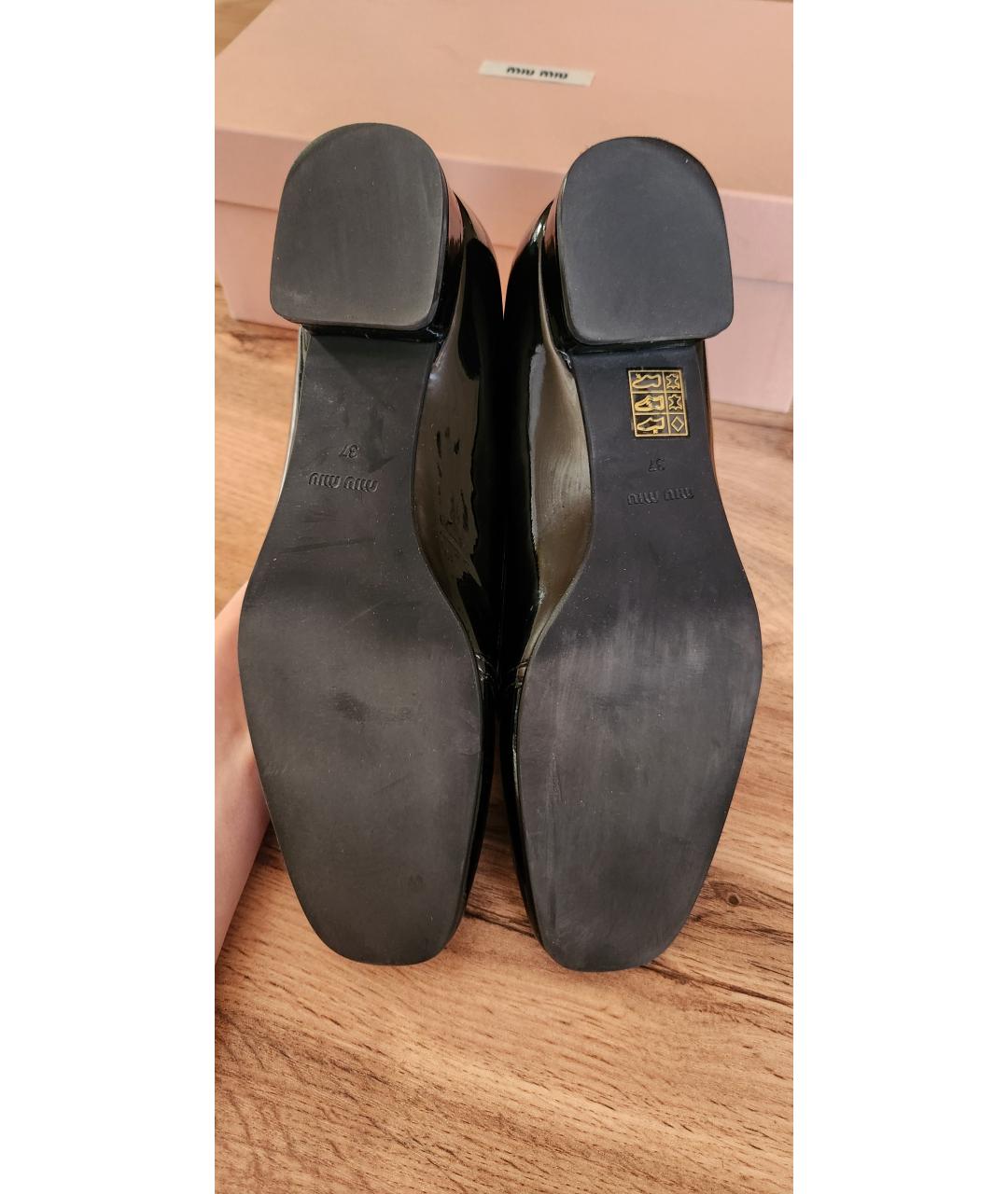 MIU MIU Черные лоферы из лакированной кожи, фото 5