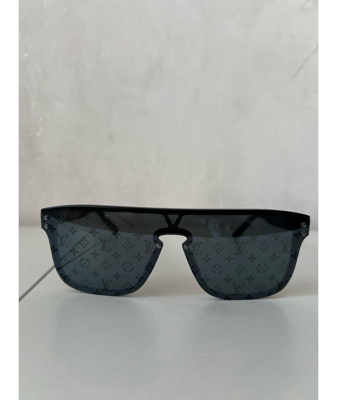 LOUIS VUITTON Черные пластиковые солнцезащитные очки, фото 9