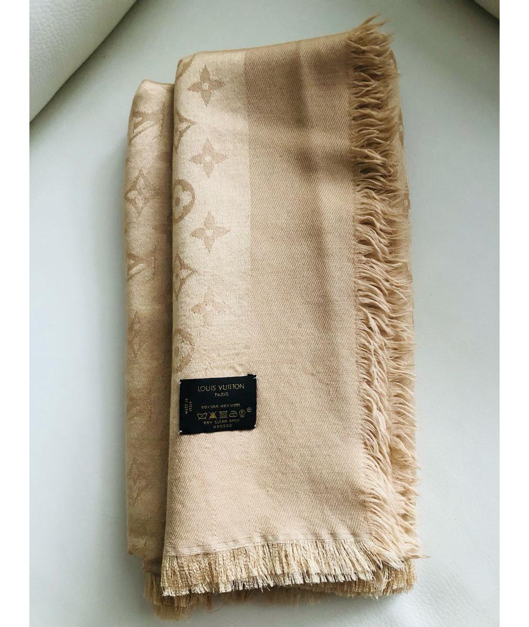 LOUIS VUITTON Бежевый шелковый платок, фото 4