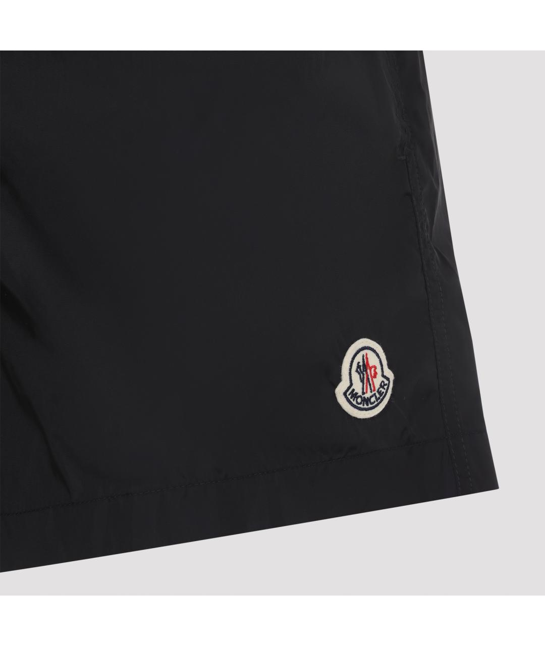 MONCLER Черные полиамидовые шорты, фото 4