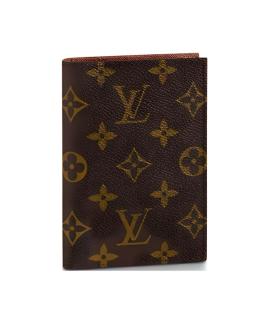 LOUIS VUITTON Обложка/футляр