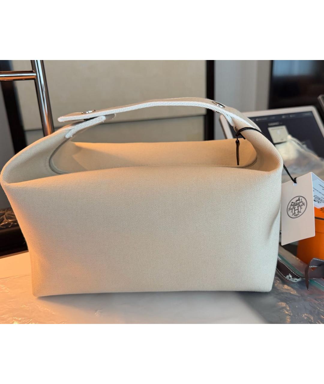 HERMES Бежевая тканевая косметичка, фото 3