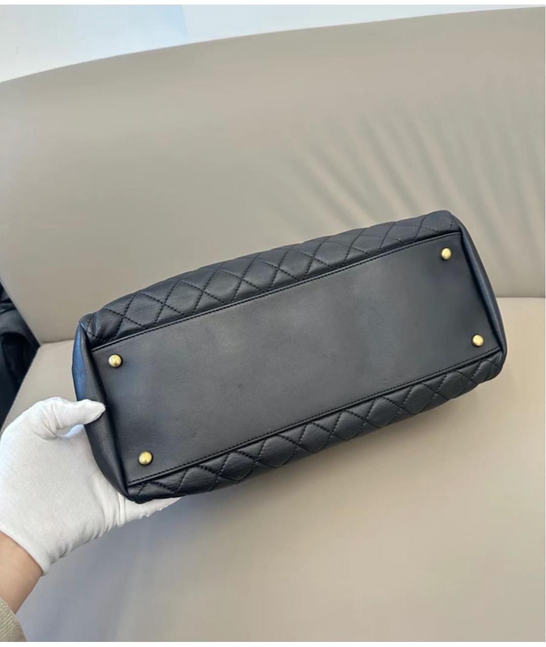 CHANEL Черная кожаная сумка через плечо, фото 4