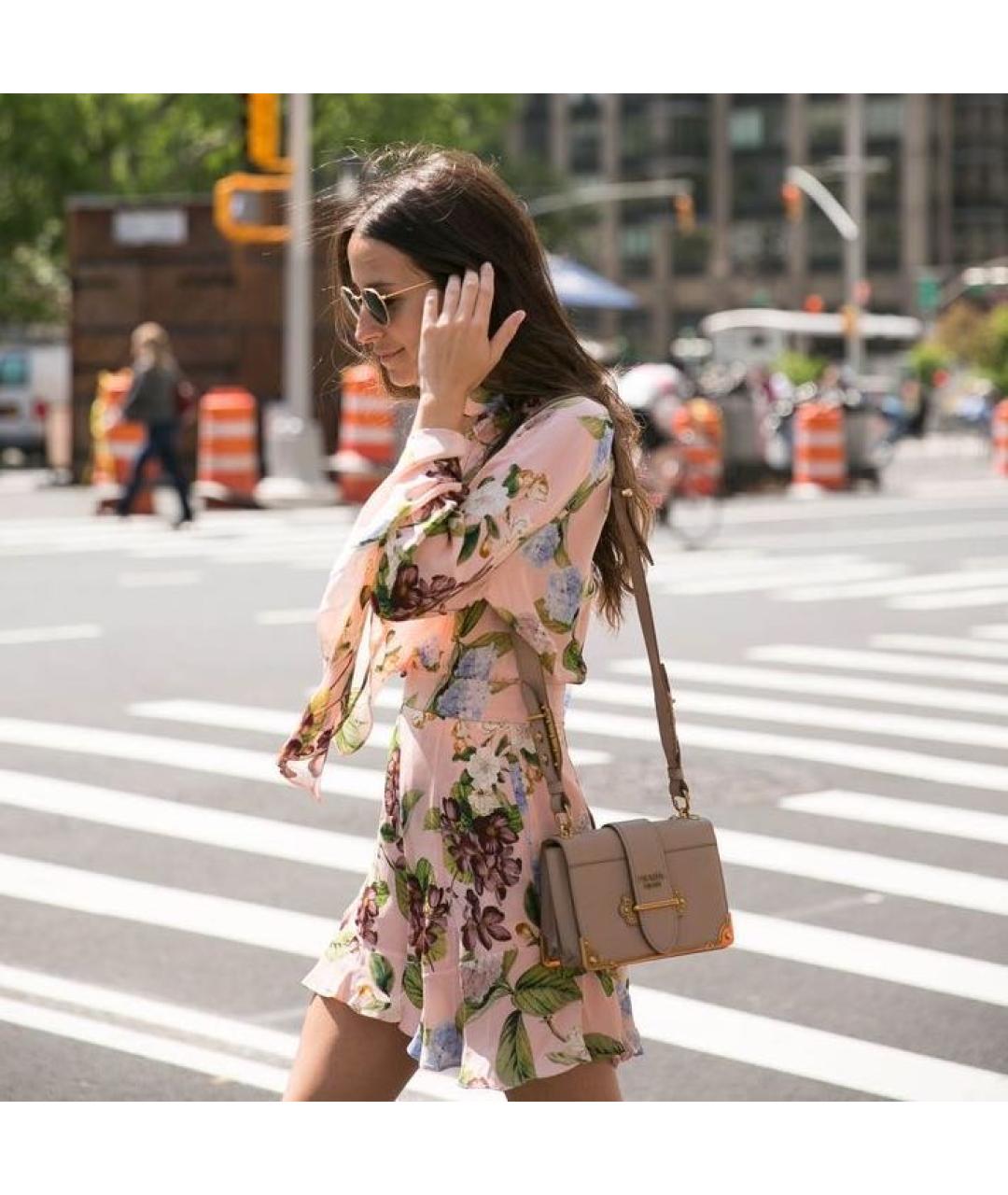 PRADA Бежевая кожаная сумка через плечо, фото 8