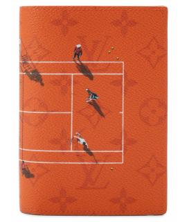 LOUIS VUITTON Обложка/футляр