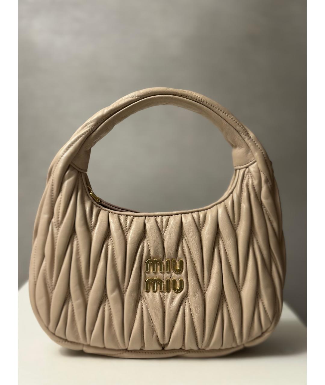 MIU MIU Бежевая кожаная сумка через плечо, фото 5