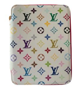 LOUIS VUITTON Обложка/футляр