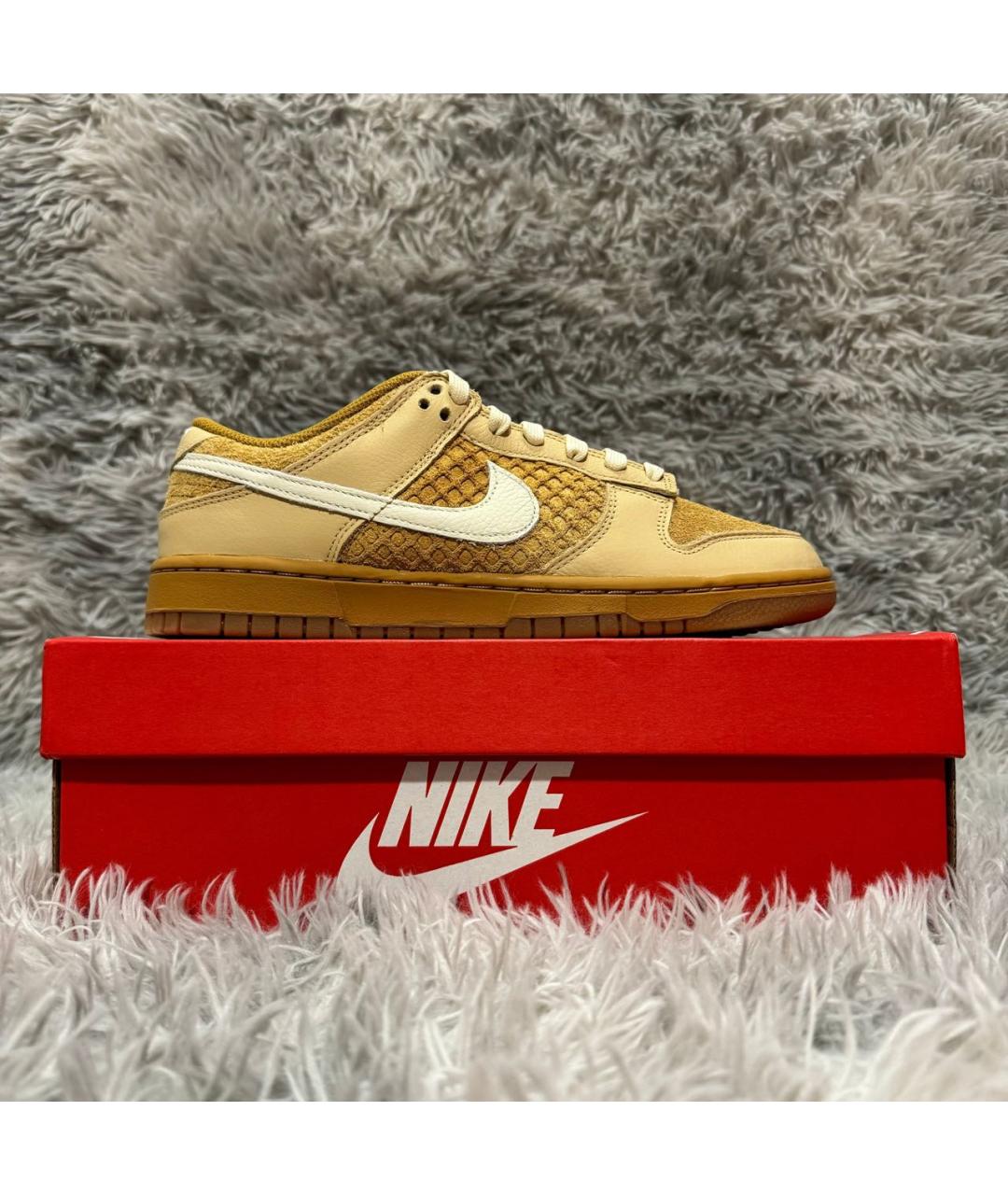 NIKE Коричневые замшевые низкие кроссовки / кеды, фото 6