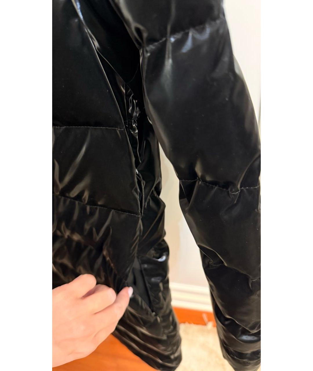 PINKO Черный полиуретановый пуховик, фото 4