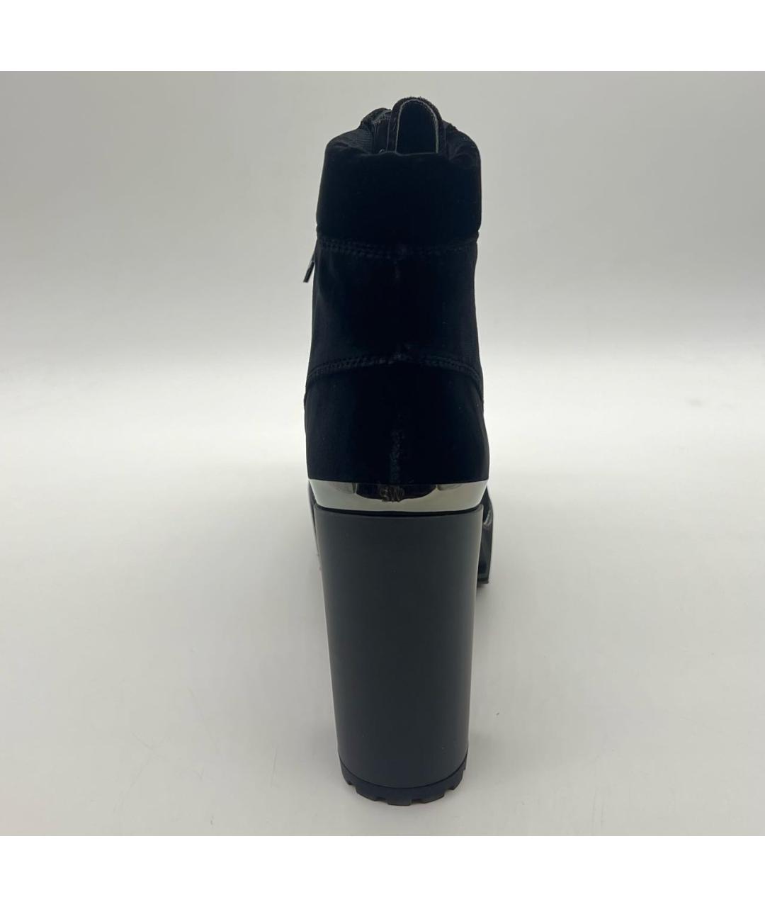 STUART WEITZMAN Черные бархатные ботинки, фото 3