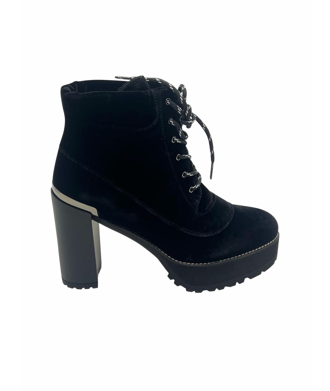 STUART WEITZMAN Черные бархатные ботинки, фото 1