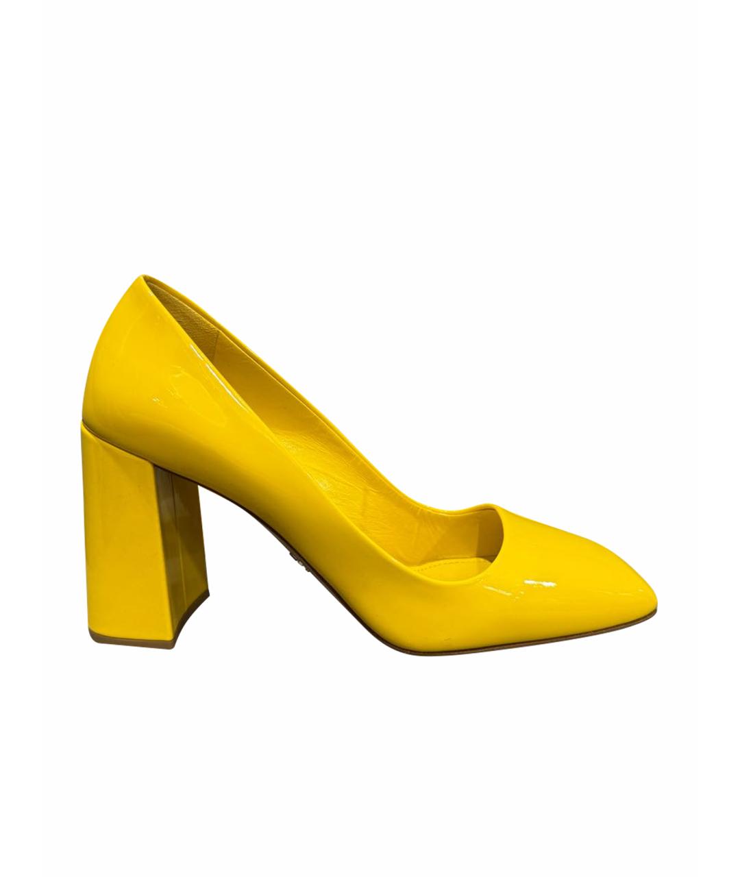 PRADA Желтые туфли из лакированной кожи, фото 1