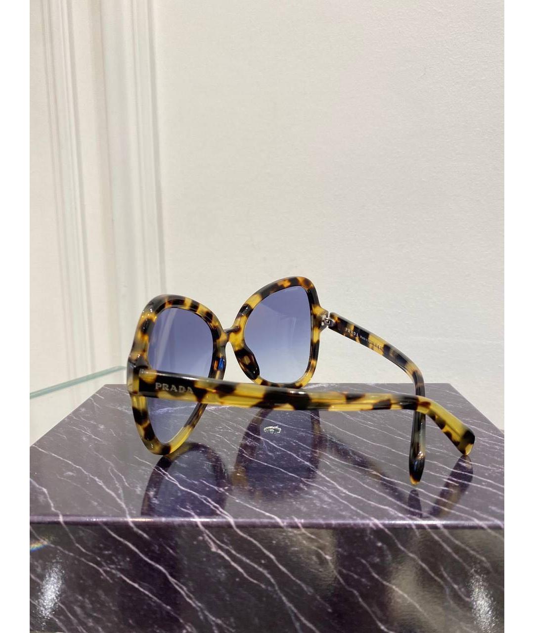 PRADA Мульти пластиковые солнцезащитные очки, фото 3