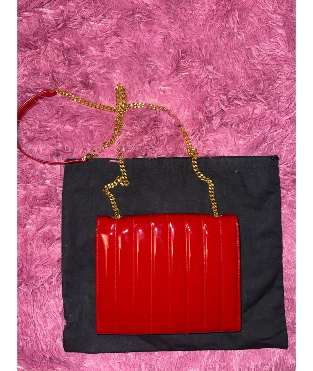 SAINT LAURENT Красная сумка через плечо из лакированной кожи, фото 3