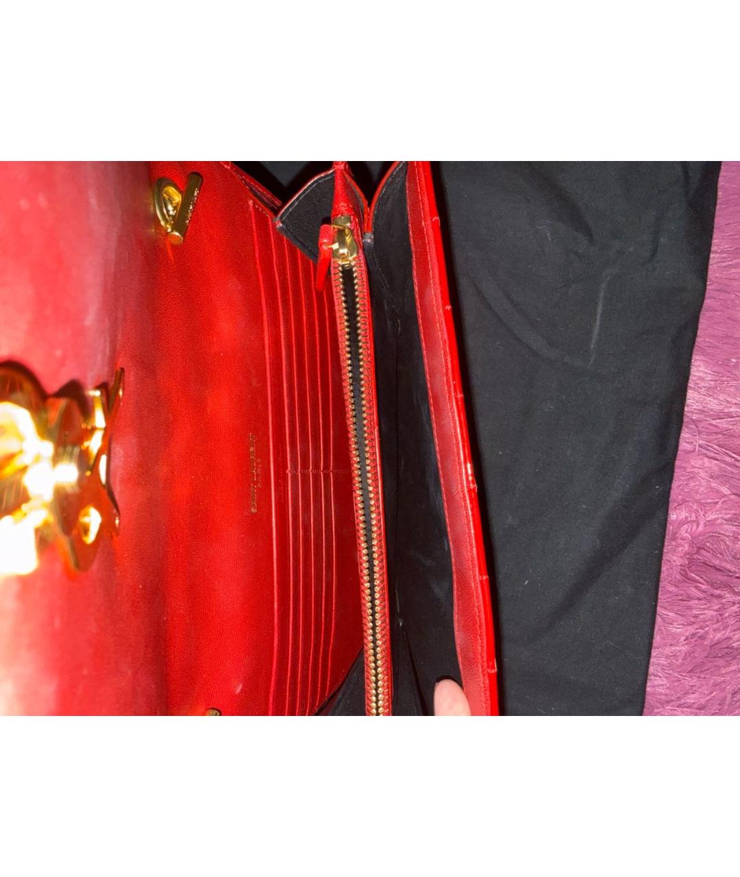 SAINT LAURENT Красная сумка через плечо из лакированной кожи, фото 6