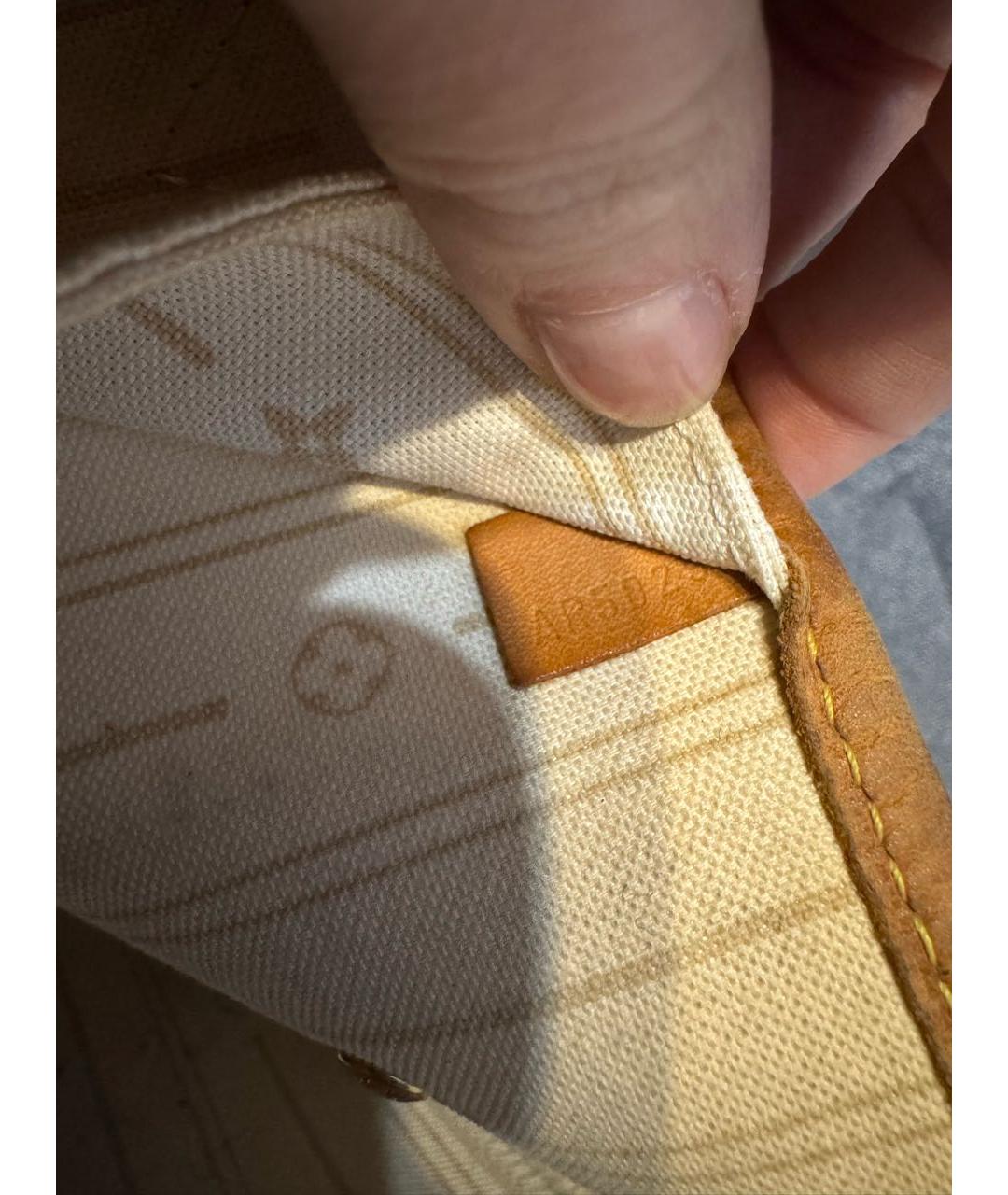 LOUIS VUITTON Белая сумка через плечо, фото 7