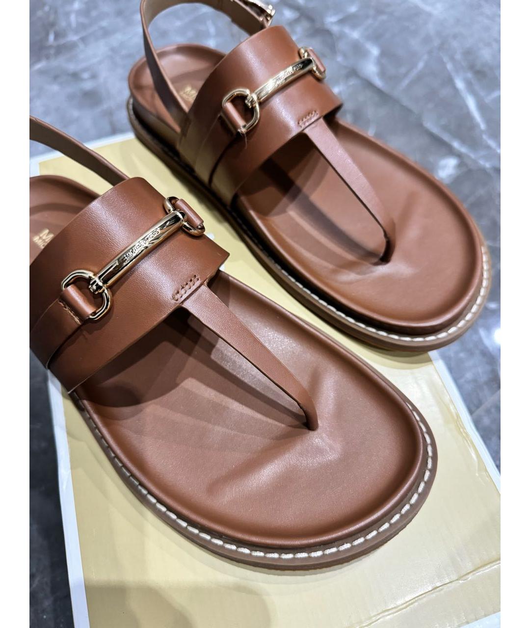 MICHAEL KORS Коричневые кожаные сандалии, фото 5