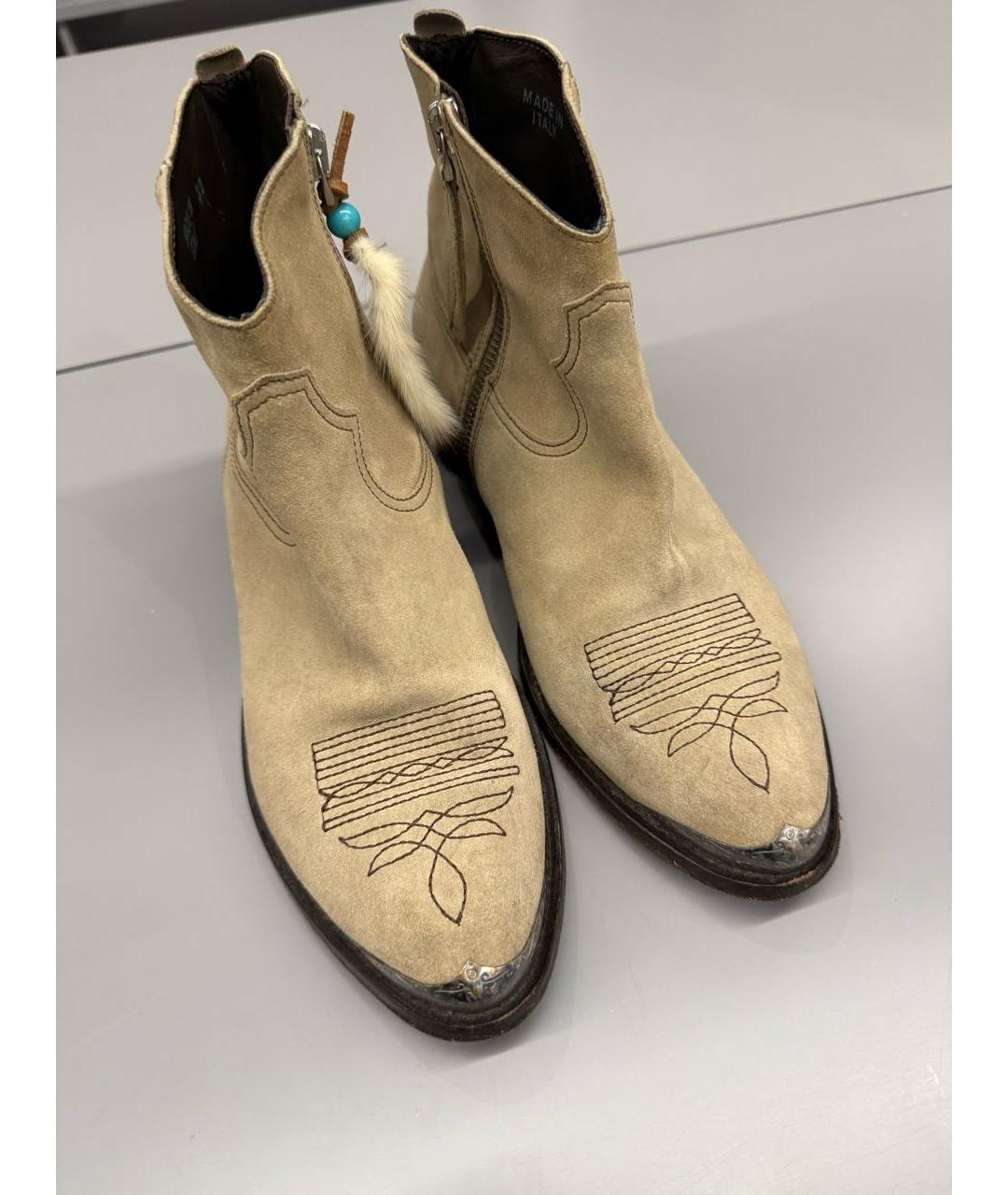 GOLDEN GOOSE DELUXE BRAND Бежевые замшевые ботильоны, фото 2