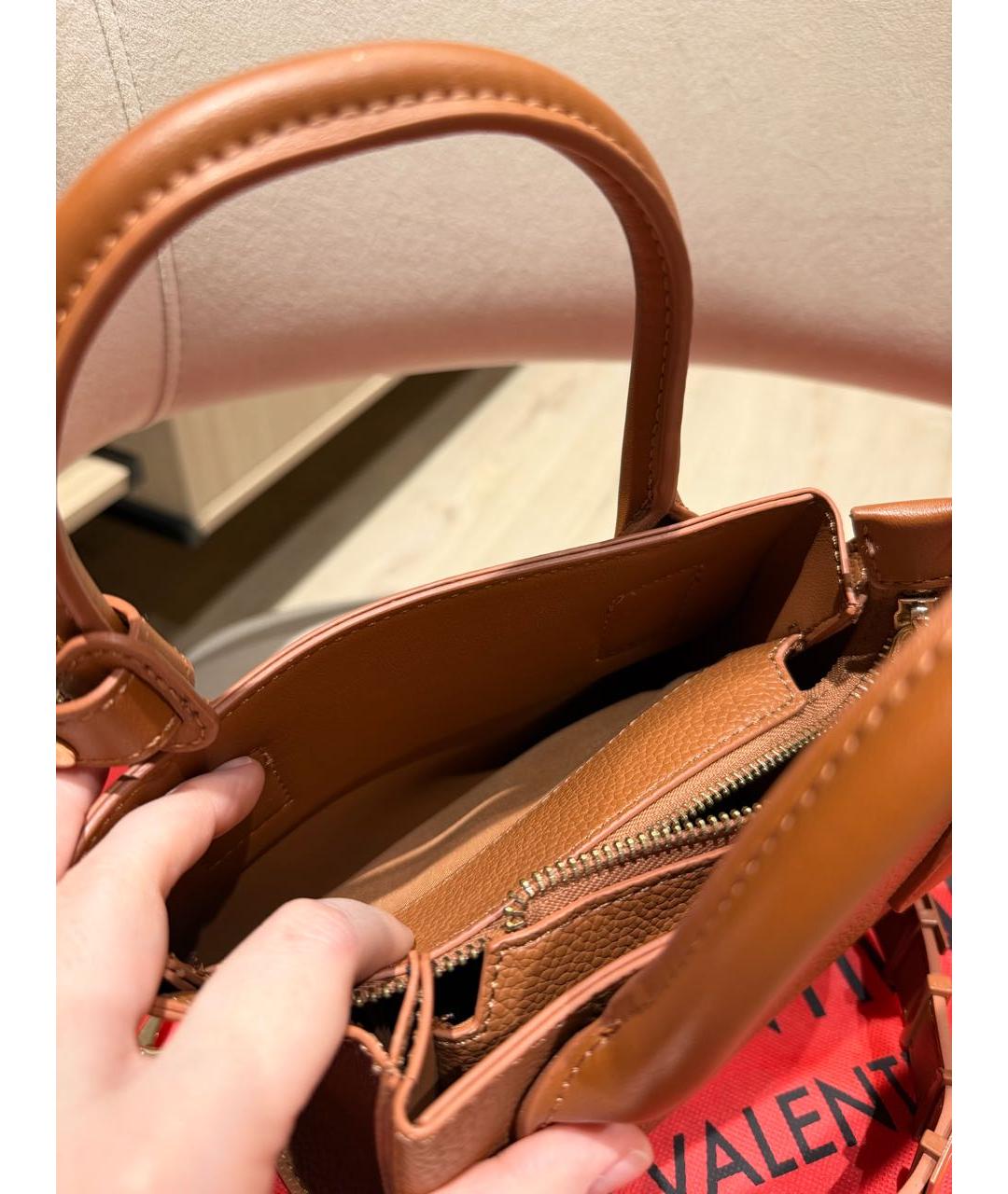 VALENTINO Коричневая сумка с короткими ручками из искусственной кожи, фото 5