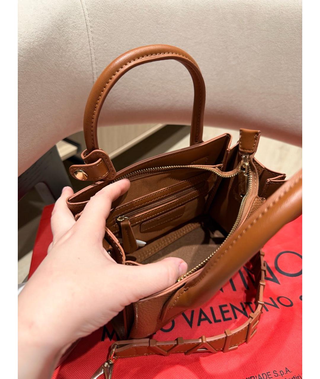 VALENTINO Коричневая сумка с короткими ручками из искусственной кожи, фото 4