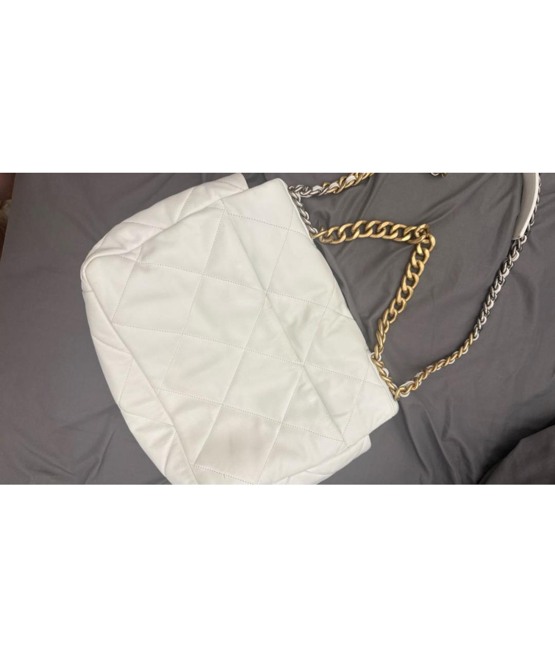 CHANEL Белая кожаная сумка через плечо, фото 2