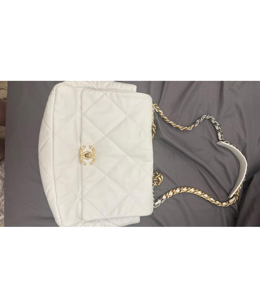 CHANEL Белая кожаная сумка через плечо, фото 4