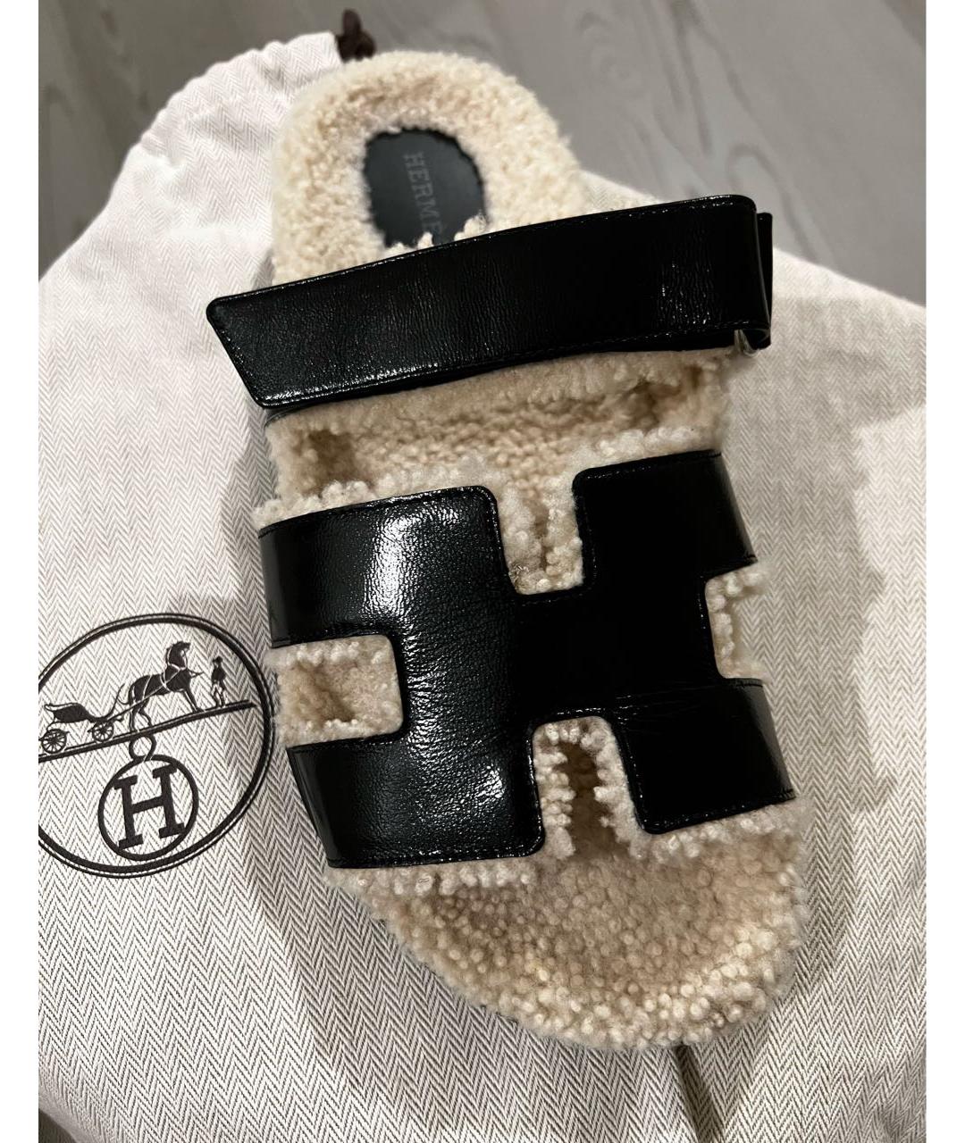 HERMES Черные сандалии из лакированной кожи, фото 3