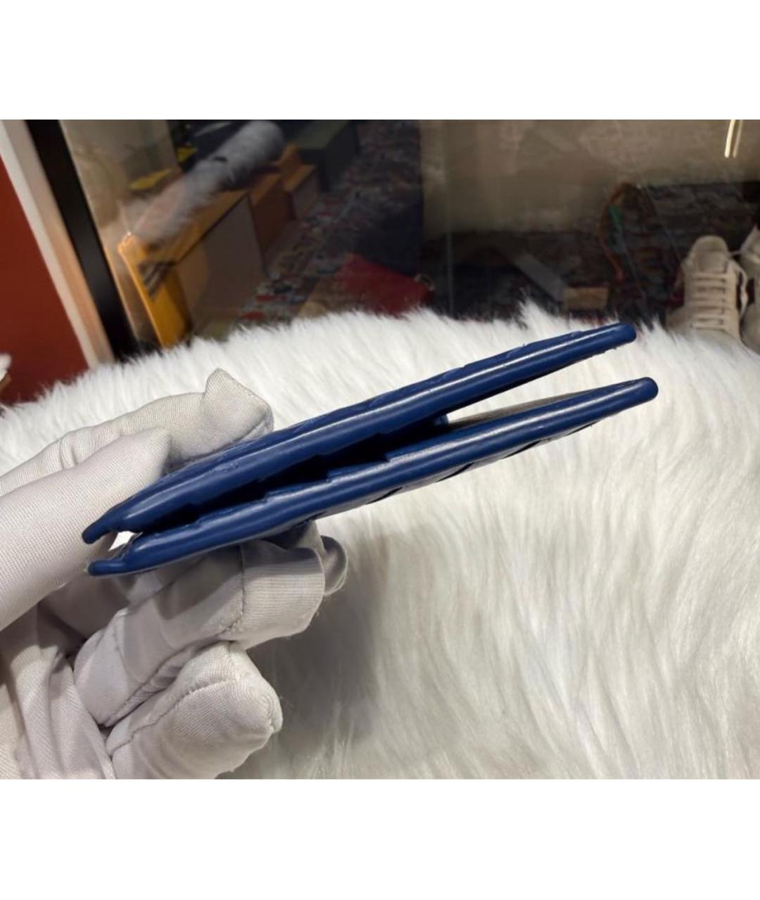 BOTTEGA VENETA Темно-синий кожаный кошелек, фото 5