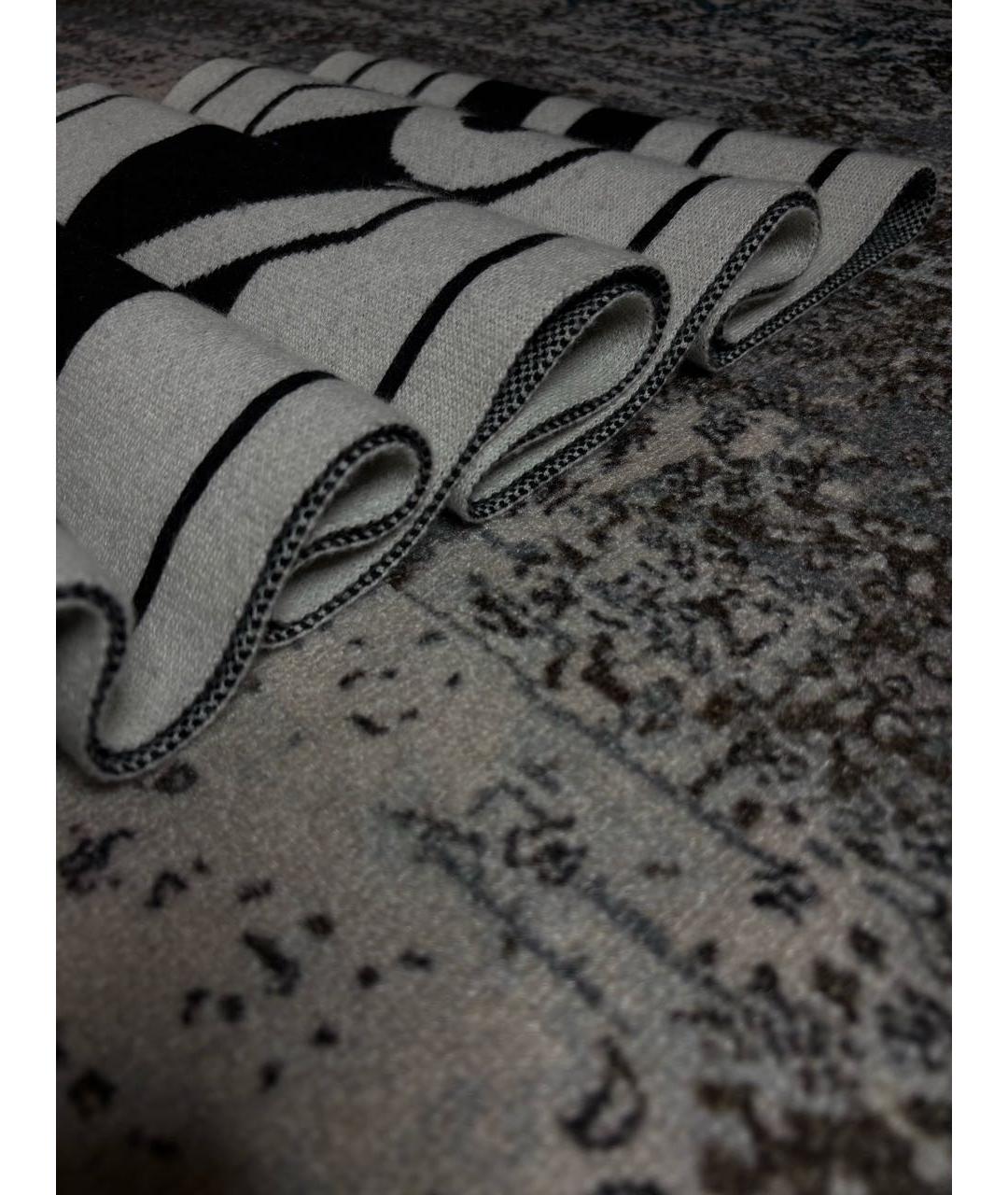 BURBERRY Серый кашемировый шарф, фото 8