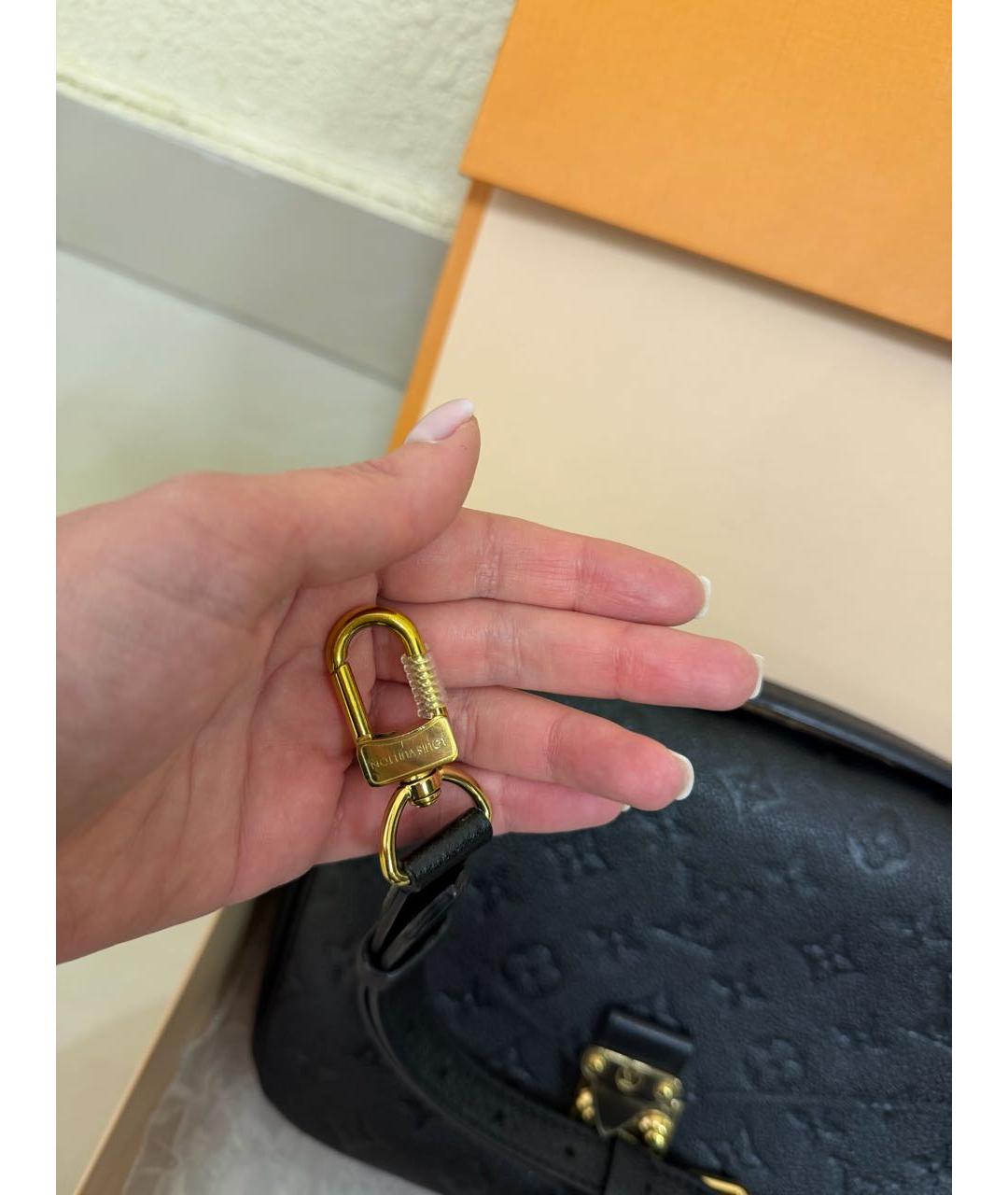 LOUIS VUITTON Черная кожаная сумка через плечо, фото 6