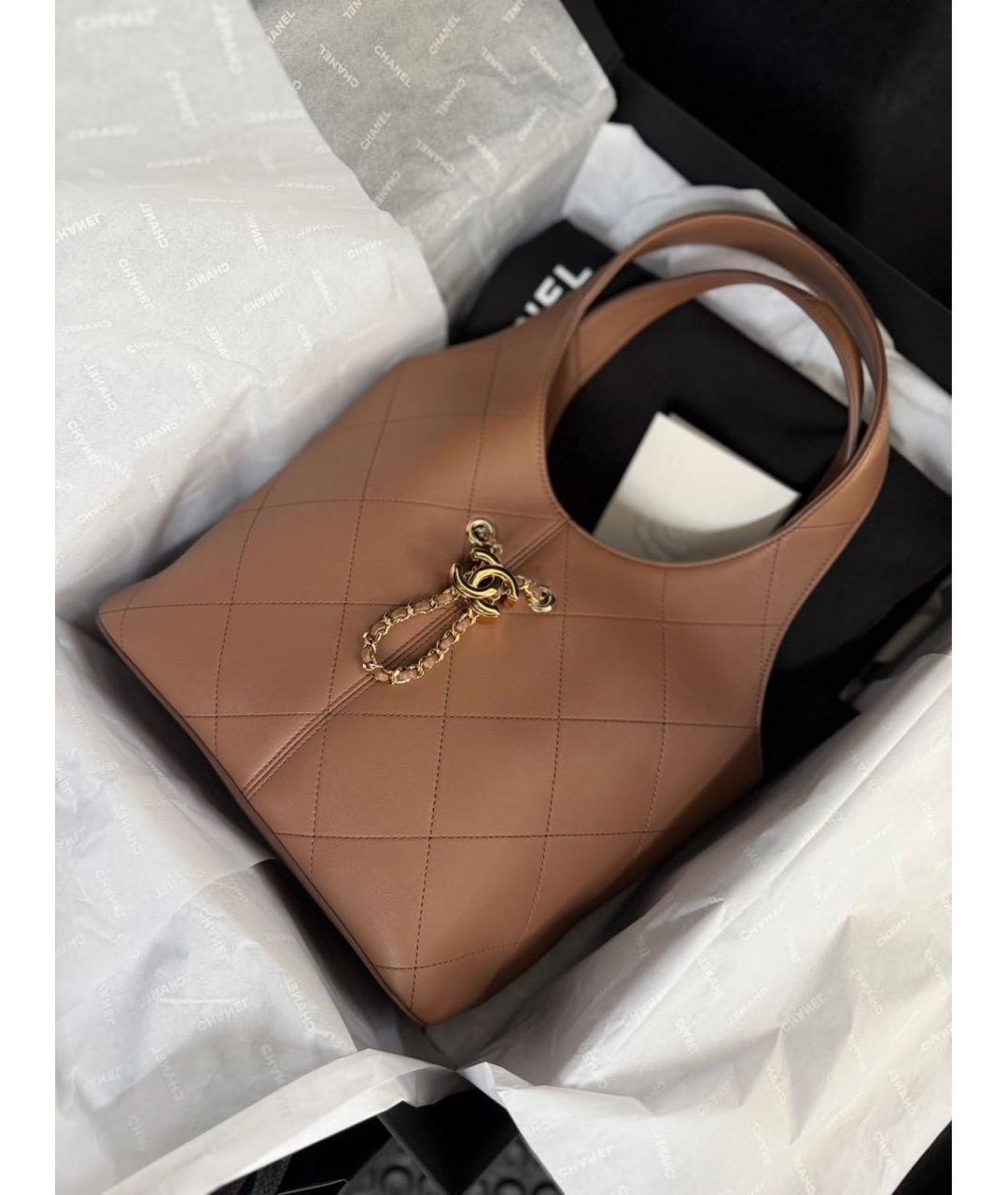CHANEL Коричневая кожаная сумка тоут, фото 5