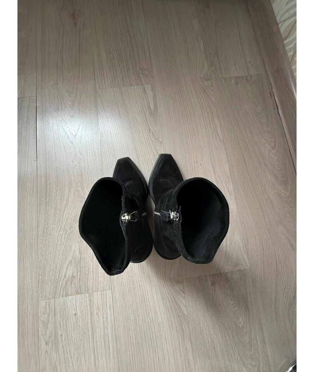 VIC MATIE Черные замшевые ботильоны, фото 3