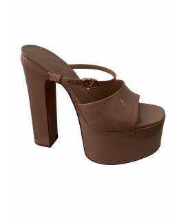 VALENTINO Босоножки