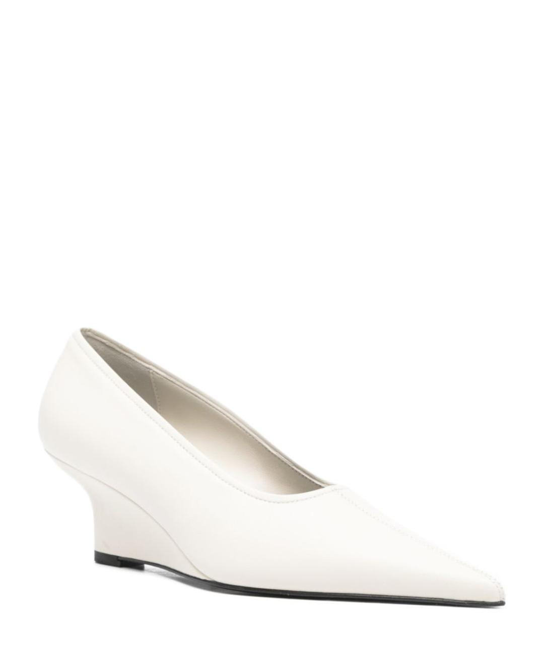 TOTEME Белые кожаные туфли, фото 2