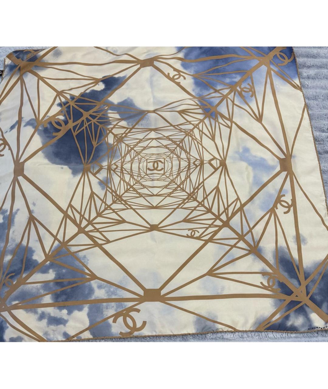 CHANEL Голубой шелковый платок, фото 3