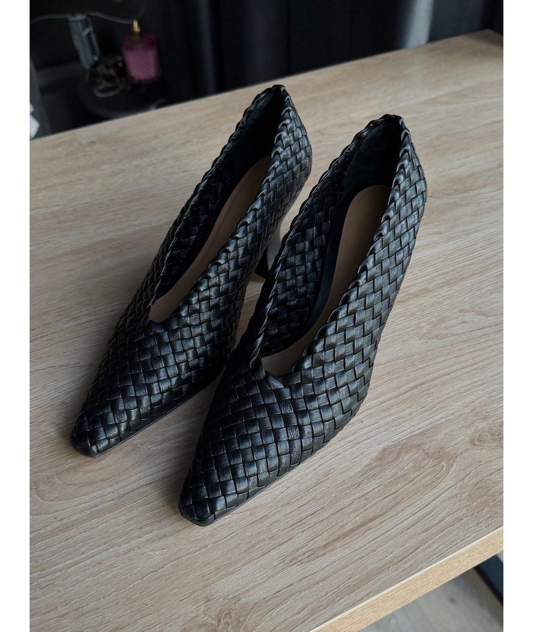 BOTTEGA VENETA Черные кожаные туфли, фото 2