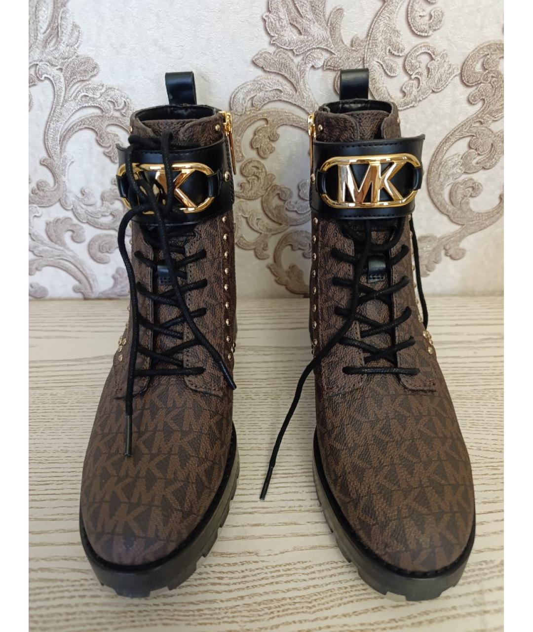 MICHAEL KORS Коричневые ботинки из искусственной кожи, фото 2