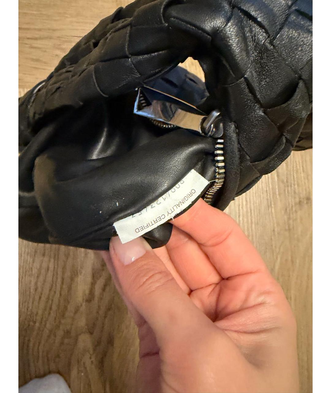 BOTTEGA VENETA Черная кожаная сумка с короткими ручками, фото 6