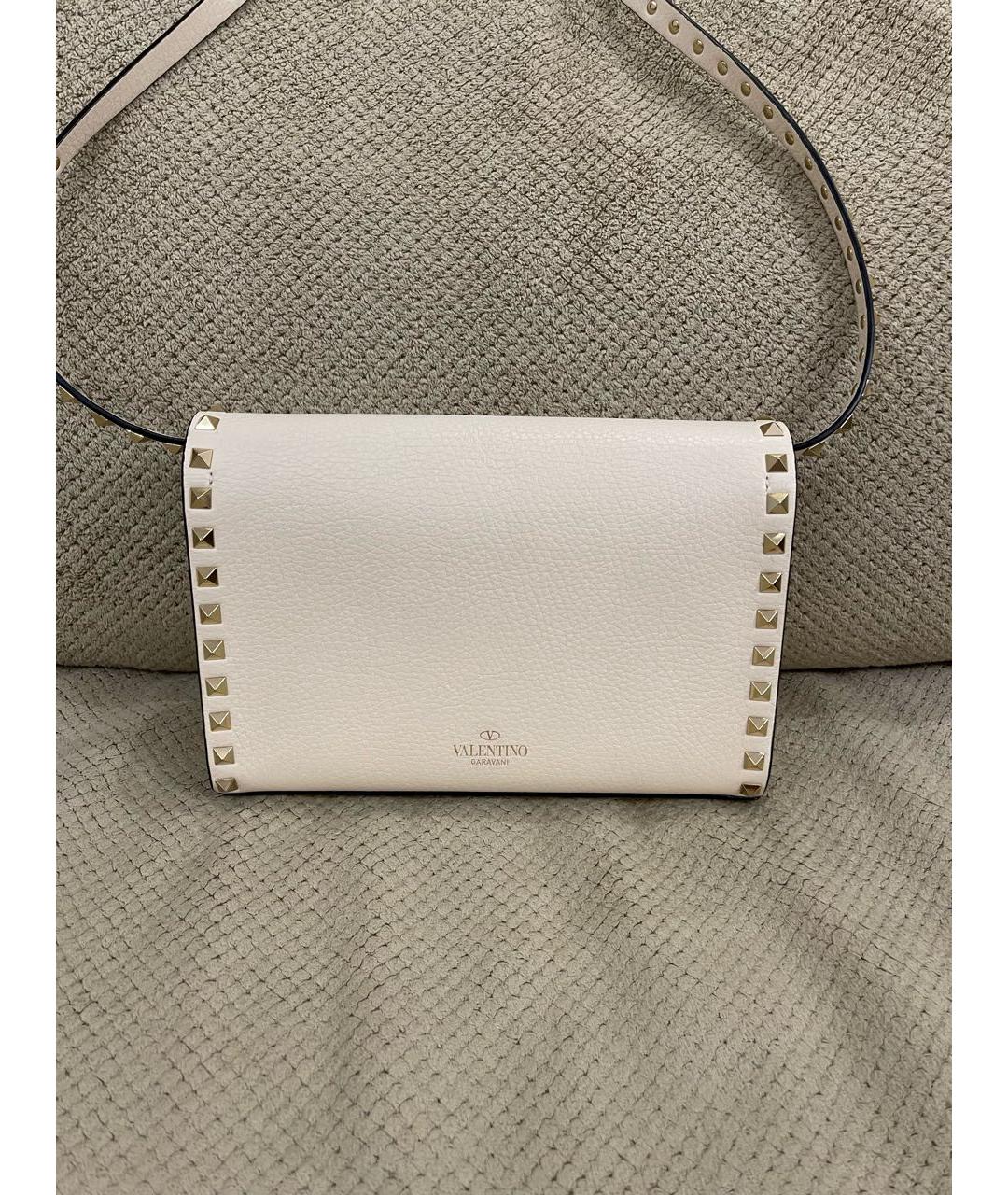 VALENTINO Бежевая кожаная сумка через плечо, фото 3