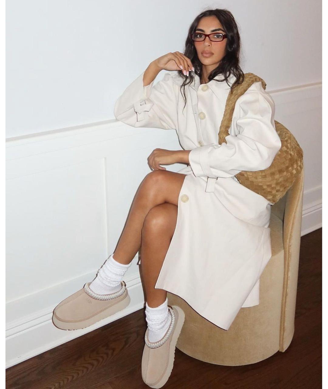 UGG AUSTRALIA Бежевые замшевые сабо, фото 2