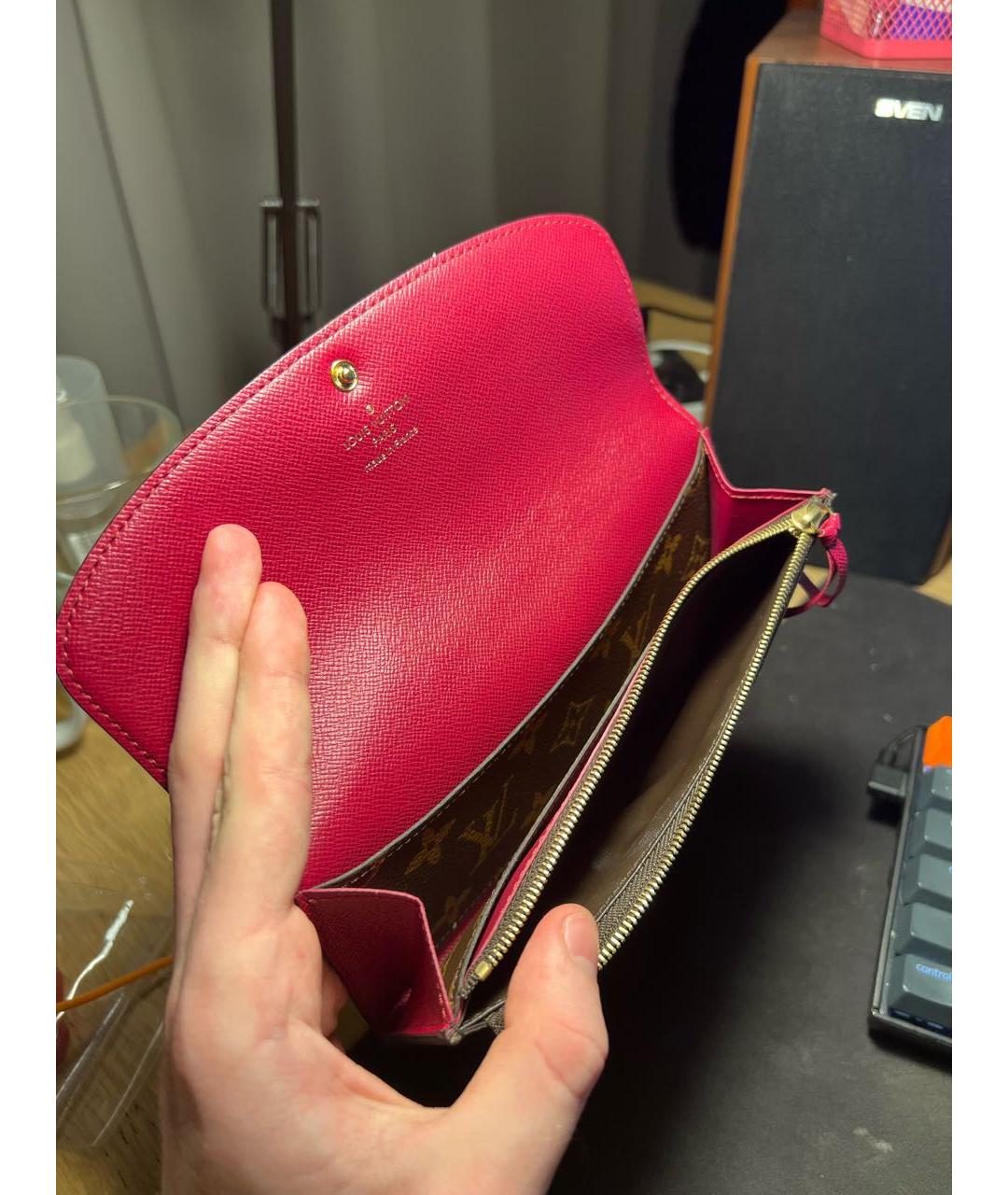 LOUIS VUITTON Коричневый кожаный кошелек, фото 4