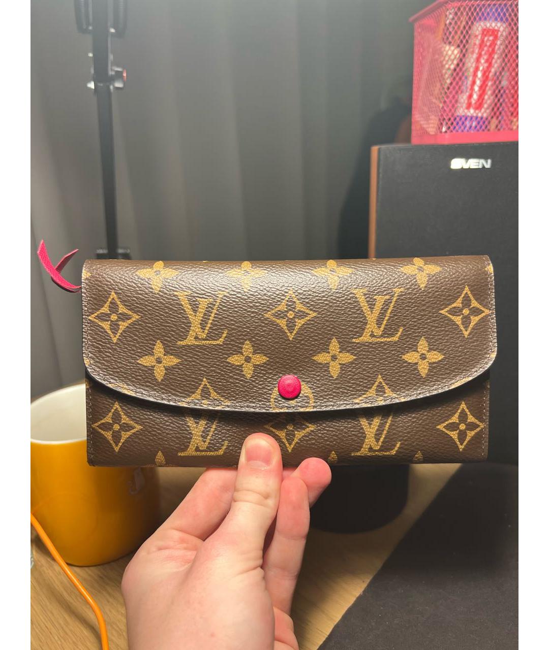 LOUIS VUITTON Коричневый кожаный кошелек, фото 9